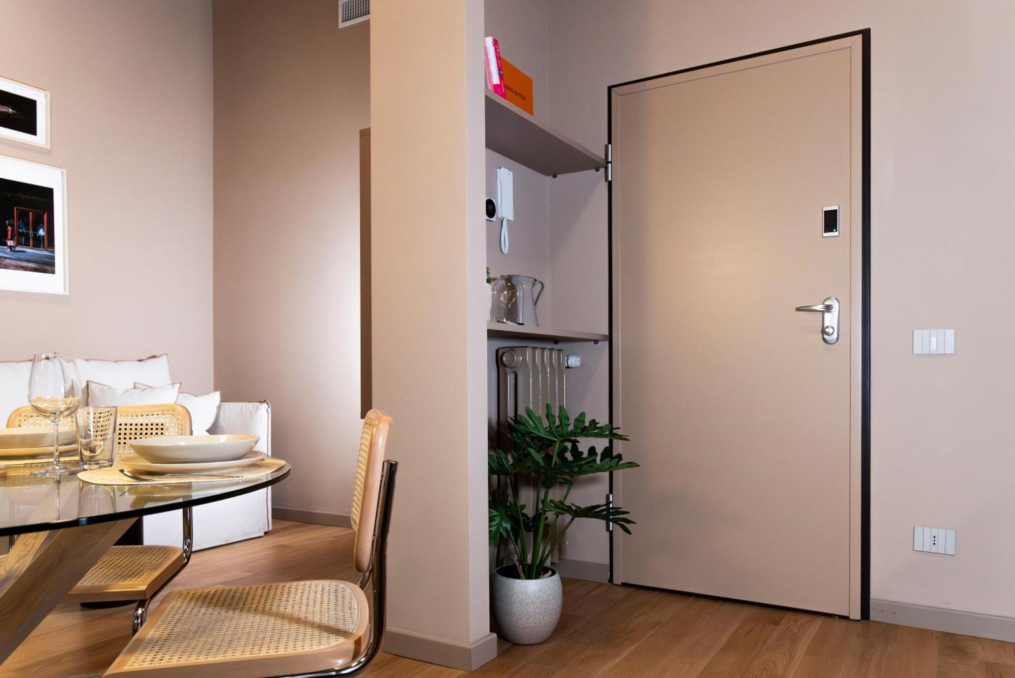 Ca Bela - Certosa Apartment มิลาน ภายนอก รูปภาพ